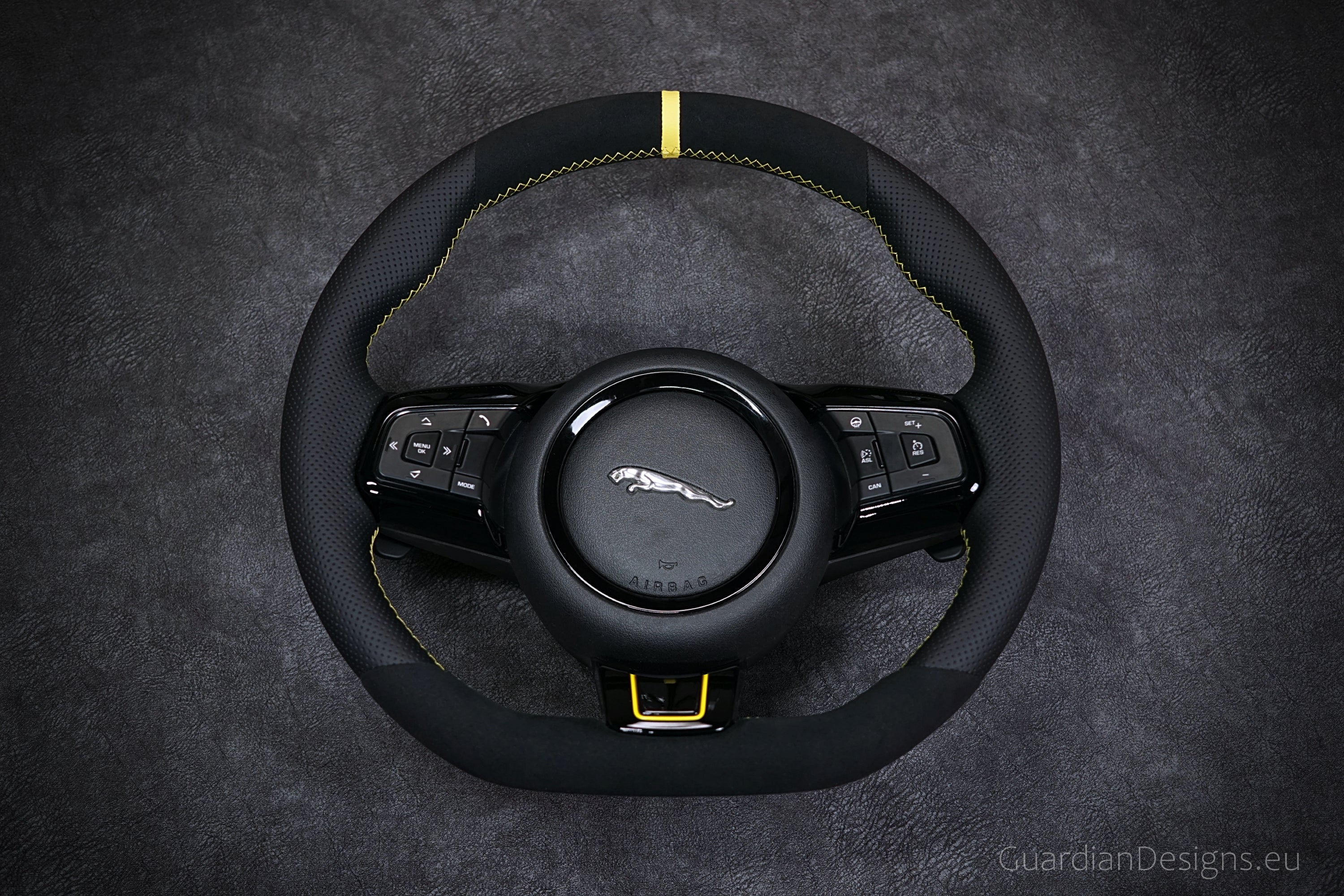 Jaguar F-Type X152 | 2013 - 2024 - Image 10