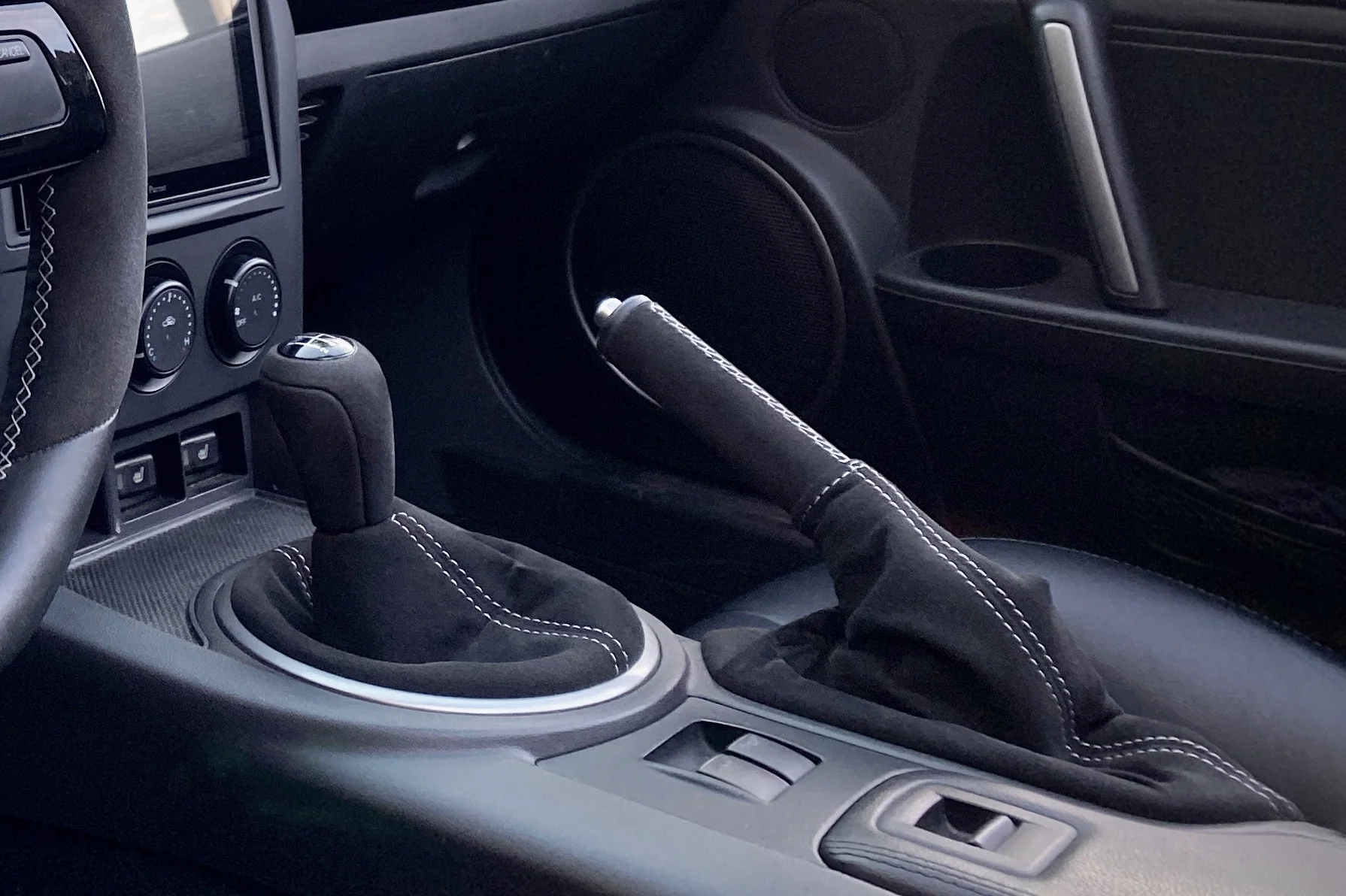 Shifter and E-Brake Boots for Mazda MX-5 - Image 3